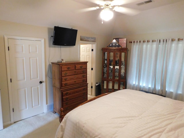 bedroom with carpet and ceiling fan