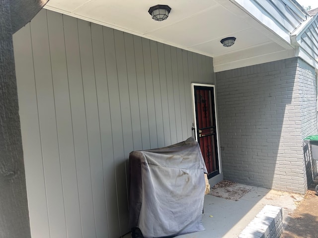 151 N White Station Rd, Memphis, TN 38117 - view of exterior entry featuring brick siding