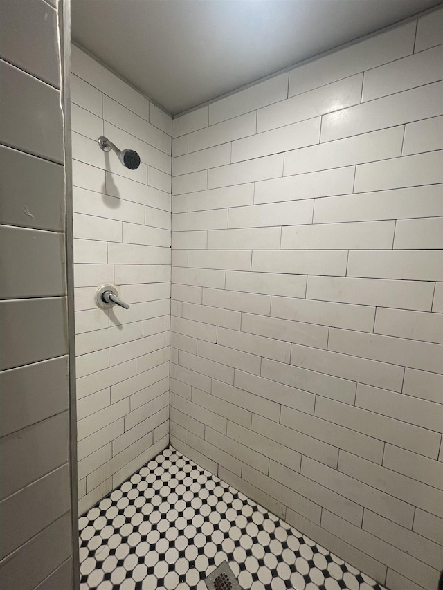 3766 Orchi Rd, Memphis, TN 38108 - full bath with a shower stall