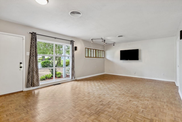 5305 Brantford Ave, Memphis, TN 38120 - spare room with baseboards