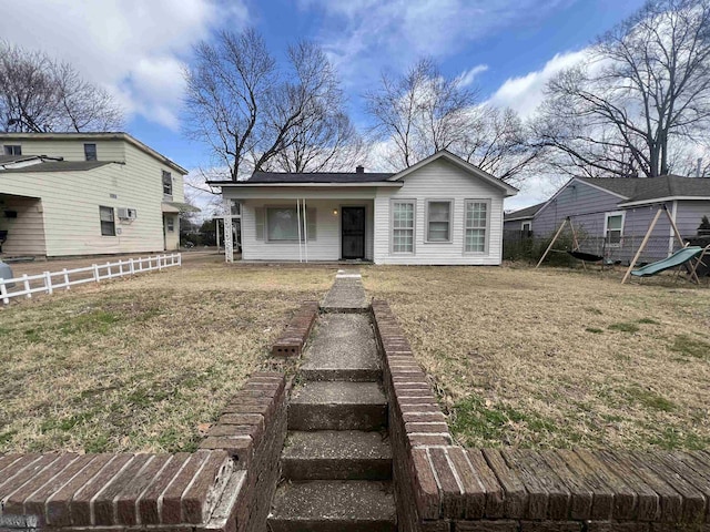 1684 Walter St, Memphis, TN 38108 - view of front facade featuring a porch