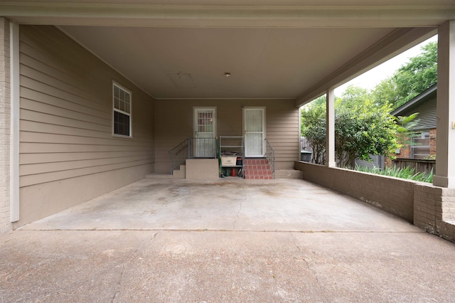 4152 Barfield Rd, Memphis, TN 38117 - view of patio / terrace with an attached carport