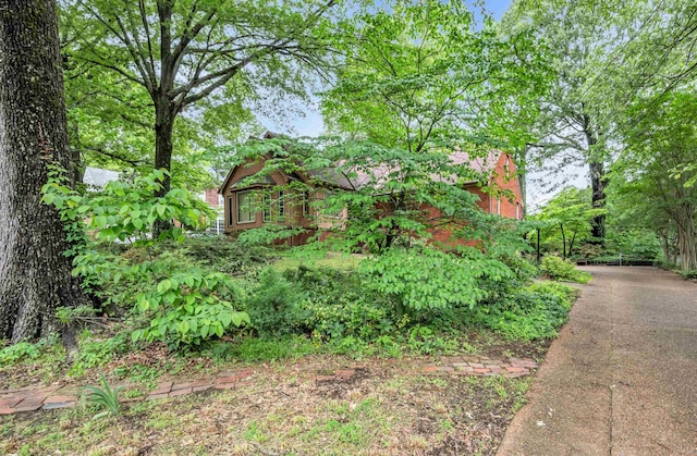 6196 Ivanhoe Cv, Bartlett, TN 38134 - view of front of property with brick siding