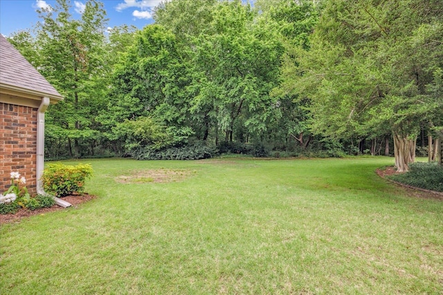 8570 W Park Trail Dr, Germantown, TN 38139 - view of grassy yard