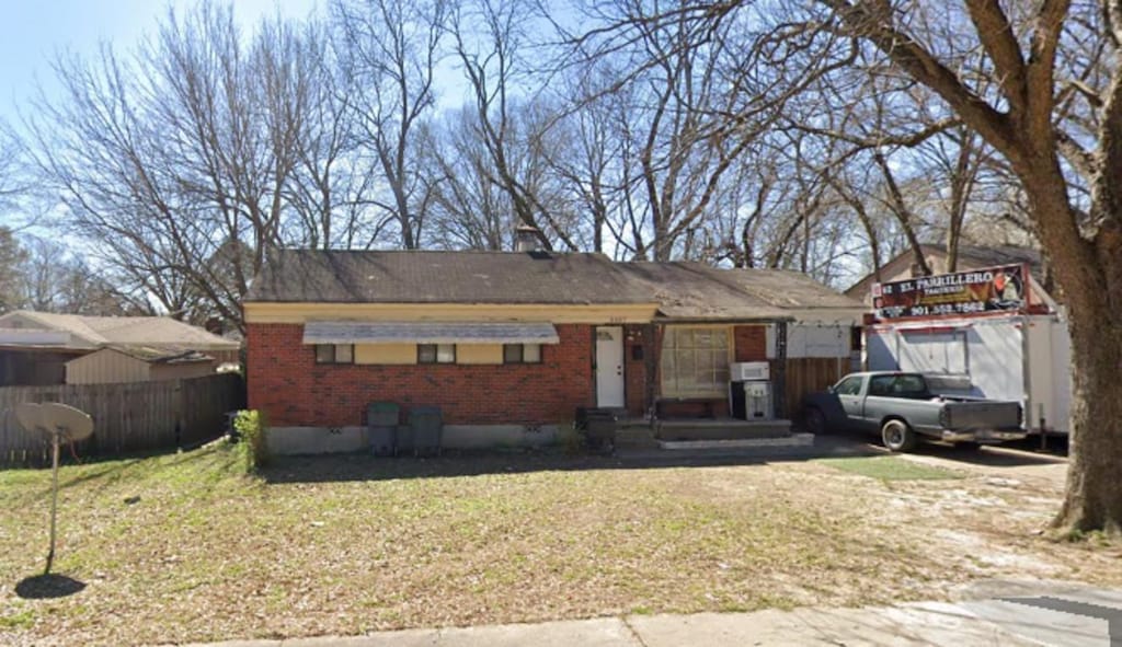 4187 Pikes Peak Dr, Memphis, TN 38128 - ranch-style home featuring brick siding