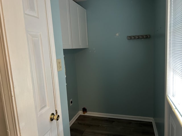 6823 Northknoll Ave, Millington, TN 38053 - clothes washing area with cabinet space, dark wood finished floors, baseboards, and electric dryer hookup