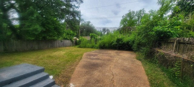 1535 Oberle Rd, Memphis, TN 38127 - view of yard featuring a patio area