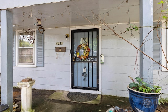 4381 Embassy Dr, Memphis, TN 38108 - view of entrance to property
