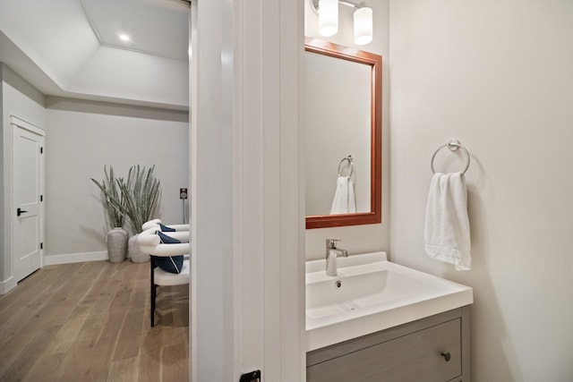 787 Pearson Oaks Dr, Collierville, TN 38017 - bathroom with wood finished floors, vanity, recessed lighting, and baseboards
