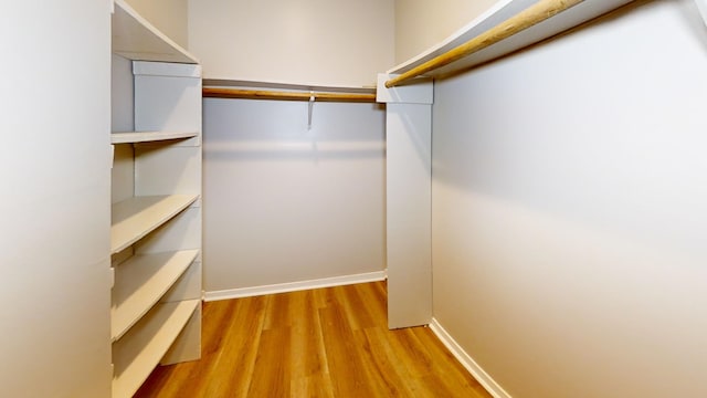 3983 Grahamdale Cir Unit 3983B, Memphis, TN 38122 - spacious closet featuring wood finished floors