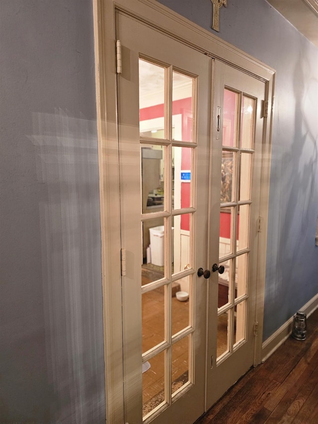 1993 Higbee Ave, Memphis, TN 38104 - detailed view of french doors and wood finished floors