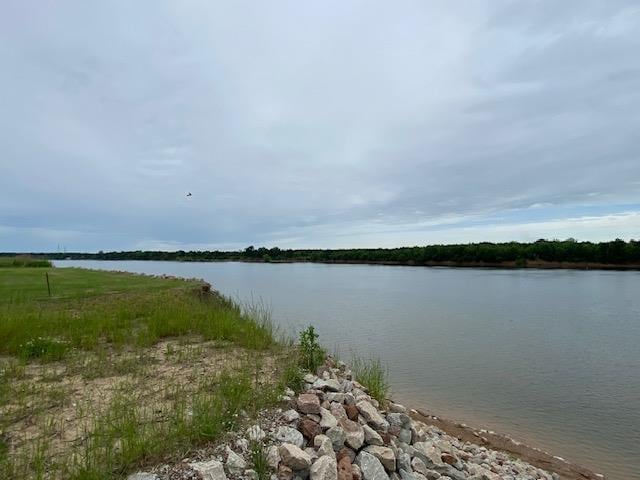 1080 Declan Ln, Savannah, TN 38372