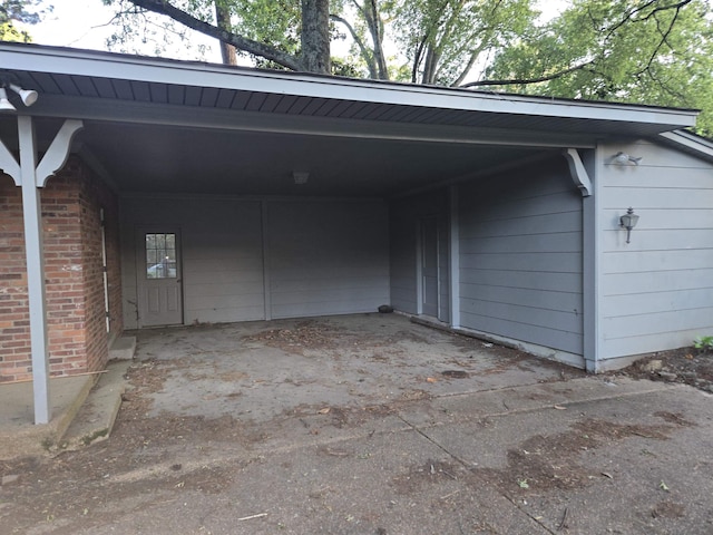 137 Perkins Ext, Memphis, TN 38117 - view of car parking featuring driveway