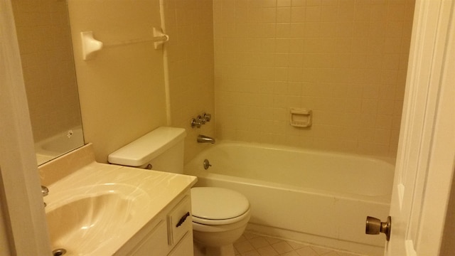 6240 Kirby Downs Dr, Memphis, TN 38115 - full bath featuring toilet, tile patterned flooring, vanity, and shower / washtub combination