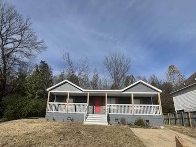 4472 Cedar Ridge Ln, Unicorp/Memphis, TN 38128 - view of front of house with covered porch