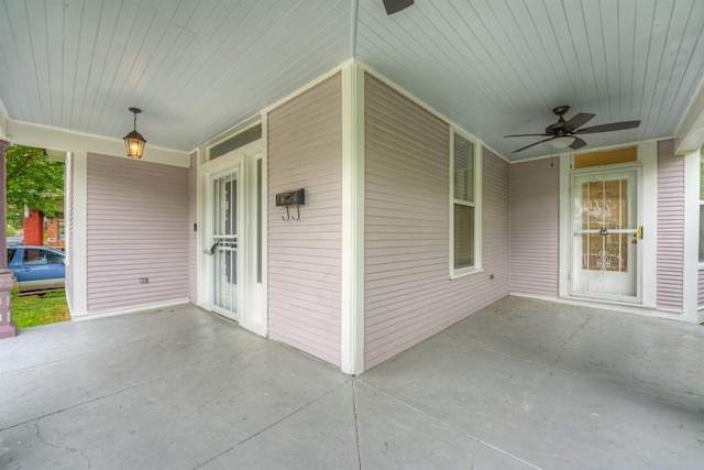 1224 Faxon Ave, Memphis, TN 38104 - view of patio with a ceiling fan