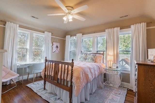 1514 Vance Ave, Memphis, TN 38104 - bedroom with wood finished floors, vaulted ceiling, ceiling fan, and baseboards