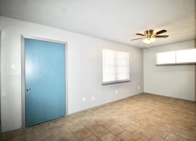 487 Williams Ave, Memphis, TN 38126 - spare room featuring ceiling fan