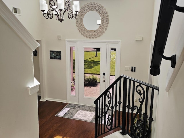 4752 Hampton Ridge Ln, Arlington, TN 38002 - foyer entrance with wood finished floors, a chandelier, baseboards, and a high ceiling