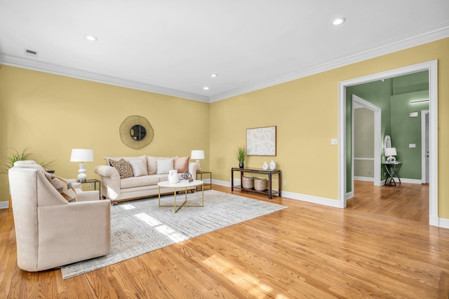 99 Red Acres Pl, Memphis, TN 38111 - living room featuring crown molding, wood finished floors, baseboards, and recessed lighting
