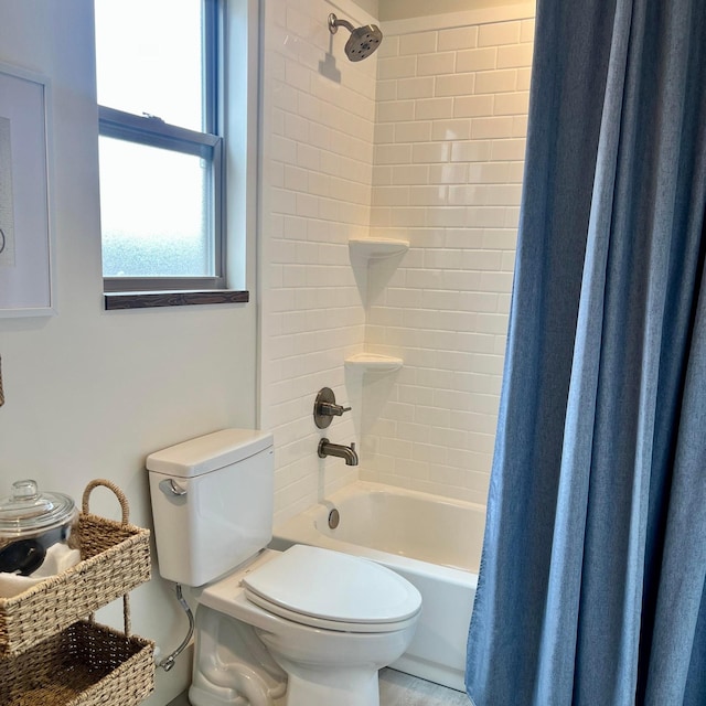 5510 Rams Horn Dr, Millington, TN 38053 - full bathroom featuring toilet and shower / tub combo