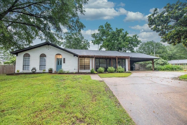 268 Tara Cv, Hernando, MS 38632 - view of front facade with driveway and an attached carport