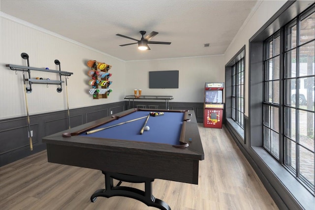 268 Tara Cv, Hernando, MS 38632 - game room featuring ornamental molding, wood finished floors, a ceiling fan, a decorative wall, and billiards