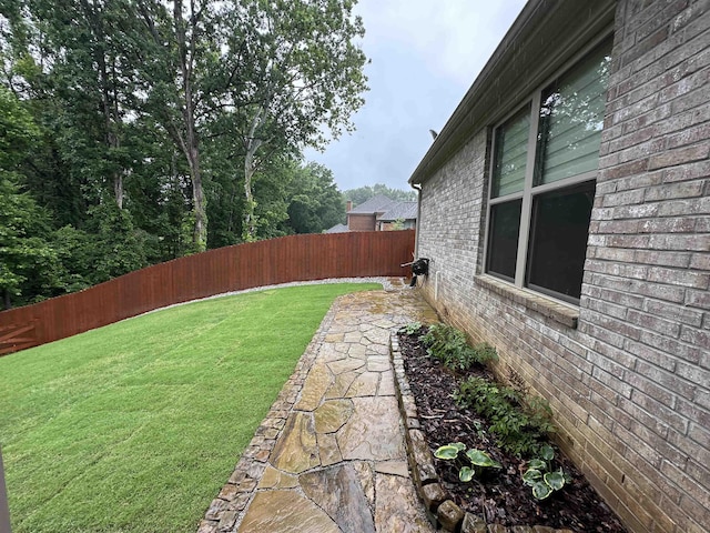6104 Scottscraig Cv, Bartlett, TN 38135 - view of yard