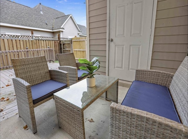839 Woodlawn St, Memphis, TN 38107 - view of patio