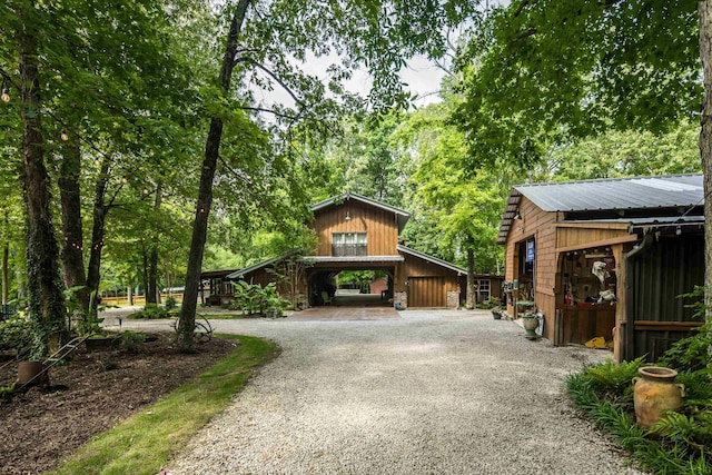 1940 Nuckolls Rd, Rossville, TN 38066 - view of front of home with driveway and metal roof