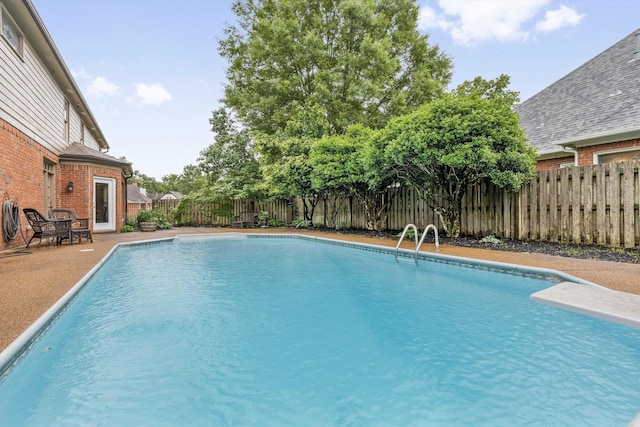 2045 Gallina Cir, Collierville, TN 38017 - view of swimming pool featuring a fenced backyard and a patio area