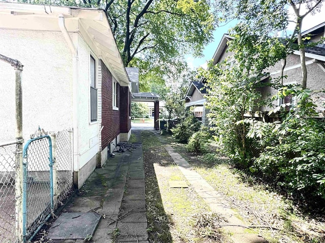 260 N Willett St, Memphis, TN 38112 - view of property exterior featuring brick siding