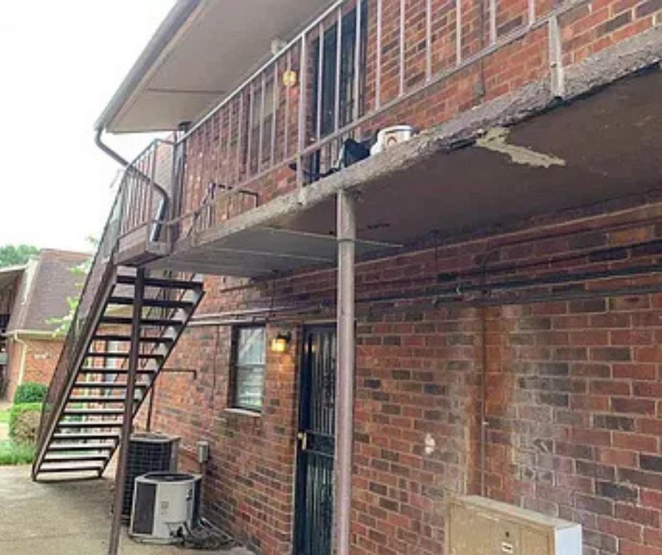 3224 S Mendenhall Rd Unit 1A, Memphis, TN 38115