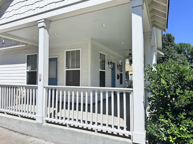 1742 Nelson Ave, Memphis, TN 38114 - view of covered porch