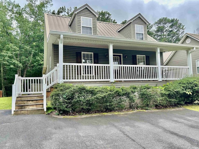 20 Betty Blvd, Iuka, MS 38852 - view of front of home featuring a porch