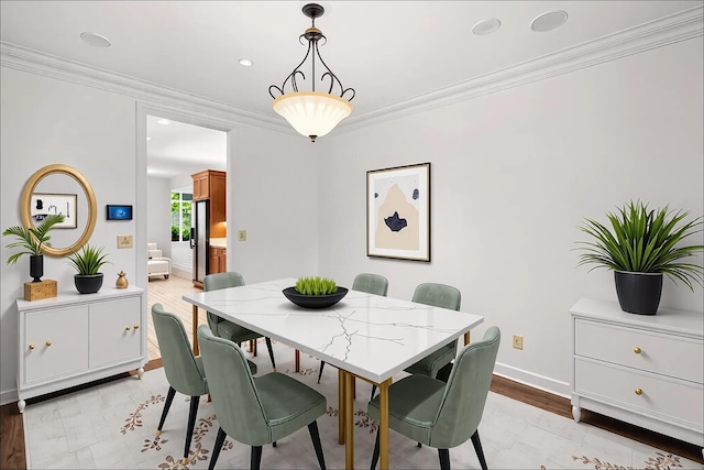 2073 W Houston Way, Collierville, TN 38139 - dining space featuring ornamental molding, baseboards, and recessed lighting