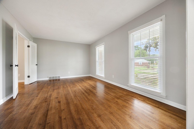 5236 Marynelle Cv, Memphis, TN 38116 - empty room with dark wood finished floors and baseboards