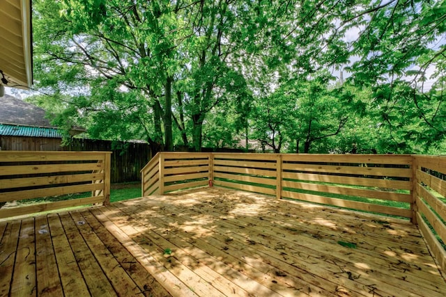857 E Parkway St, Memphis, TN 38104 - deck with a fenced backyard and view of scattered trees