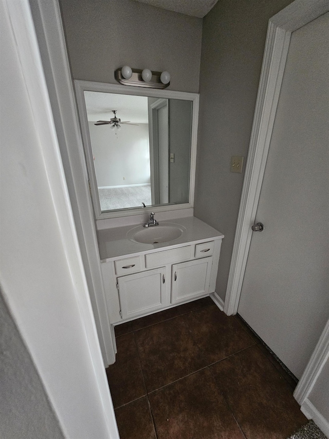 6867 Innsbrook Cv, Memphis, TN 38115 - bathroom featuring vanity, tile patterned floors, and a ceiling fan
