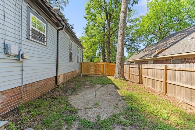 1906 Vollintine Ave, Memphis, TN 38107 - fenced backyard featuring a gate
