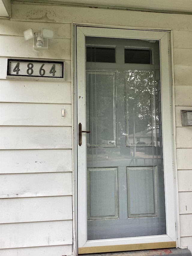 4864 Bowen Ave, Memphis, TN 38122 - view of doorway to property