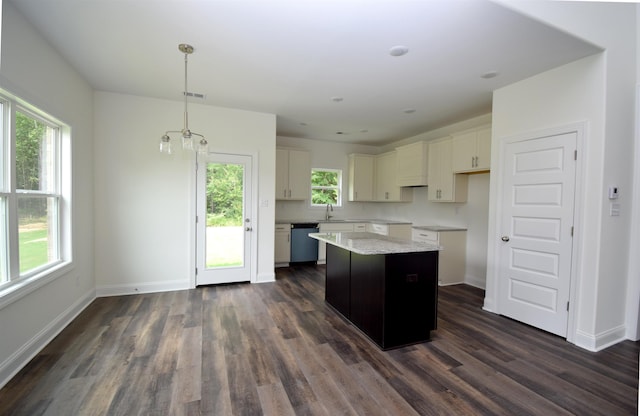 117 Centerline Roper Loop, Byhalia, MS 38611 - kitchen featuring dishwasher, a center island, a sink, and white cabinets