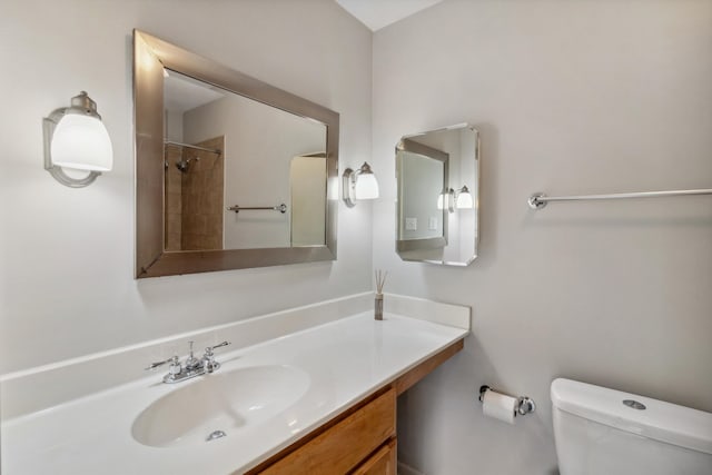 1819 Crossflower Cv Unit 85, Germantown, TN 38138 - bathroom with toilet, vanity, and a shower