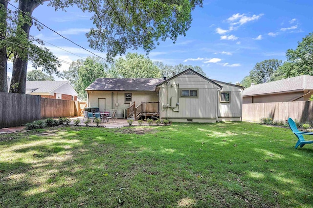 4951 Lynbar Ave, Memphis, TN 38117 - back of property featuring a patio