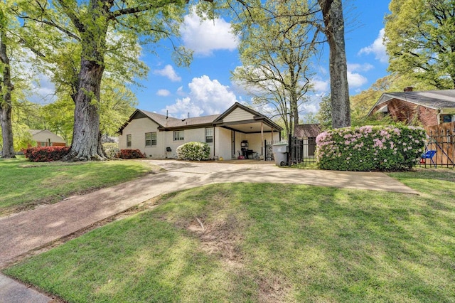 5238 Peg Ln, Memphis, TN 38117 - single story home with concrete driveway