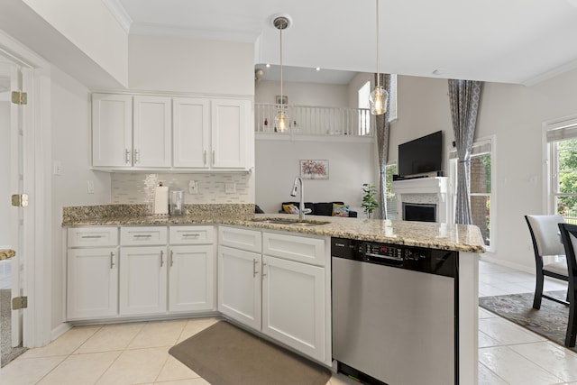895 Joe Dr, Collierville, TN 38017 - kitchen featuring dishwasher, a sink, a peninsula, light tile patterned flooring, and white cabinets