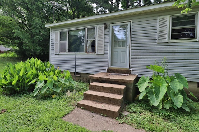 69 Crutcher Lake Rd, Henning, TN 38041 - view of exterior entry featuring crawl space
