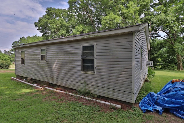 69 Crutcher Lake Rd, Henning, TN 38041 - view of side of home featuring a lawn