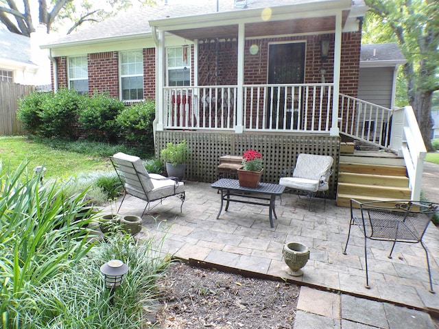 400 S Reese St, Memphis, TN 38111 - covered porch featuring a patio area