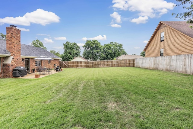 7255 Barnstable Dr, Memphis, TN 38125 - view of yard featuring a patio area